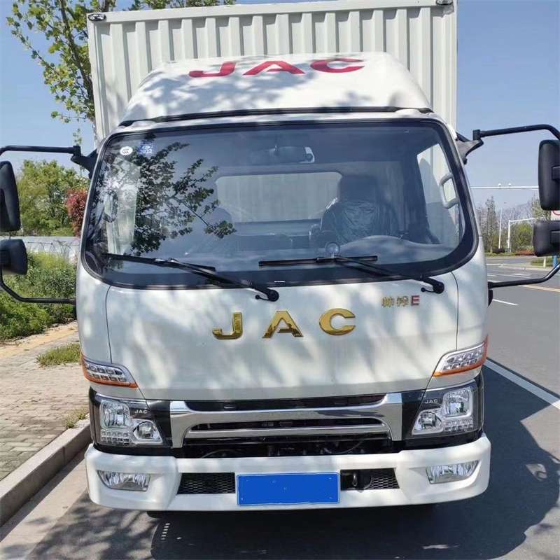湾岭镇错那县：物流专线的高效货运之旅